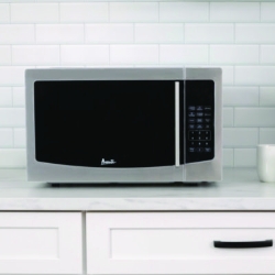 1.1 cu ft Compact Microwave Oven, 1,000 W, Mirror-Finish