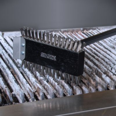 Sparta Broiler Master Grill Brush and Scraper with Handle, M