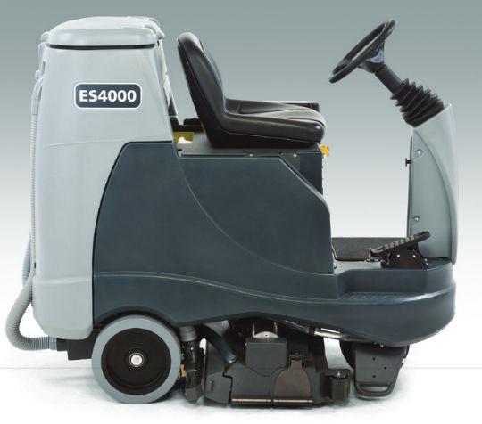 Advance ES4000 Battery Rider Extractor